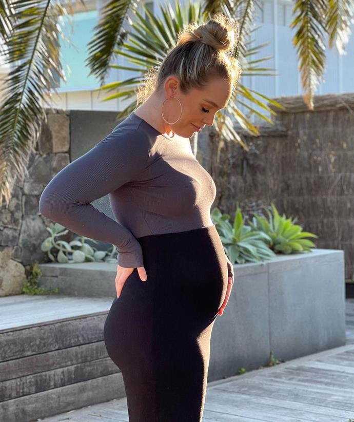 "The belly has certainly popped in the last few weeks - and every now and again, our two little babes give me a subtle jab, reminding me that their time to join us is rapidly getting closer 💛" Melissa gushed on Instagram as she prepared to become a mum.