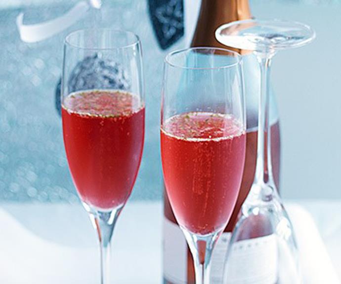 **Cranberry and lime cocktail**
<br><br>
Classy with a touch of fizz! These zingy cocktails will keep your guests (and their taste buds) happy!
<br><br>
[**Read the full recipe here**](https://www.womensweeklyfood.com.au/recipes/cranberry-and-lime-cocktail-13044|target="_blank") 
