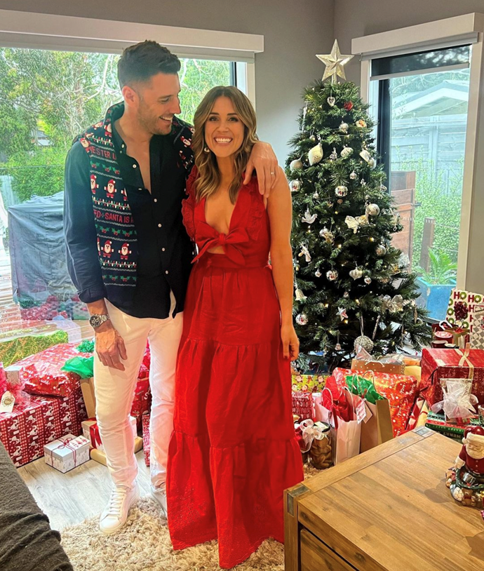 **Georgia Love and Lee Elliott**
<br><br>
For their first Christmas as husband and wife, Georgia and Lee are bringing all the festive cheer!
<br><br>
"Wearing a bow because I am a gift," the former Bachelorette joked on Instagram.
