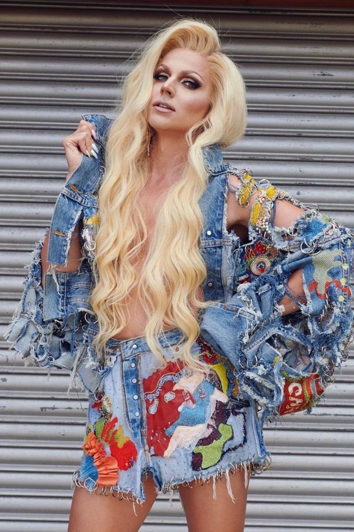 Denim on denim but with a twist! Courtney's take on this 90s trend has us rethinking the boundaries of the sometimes risky aesthetic.