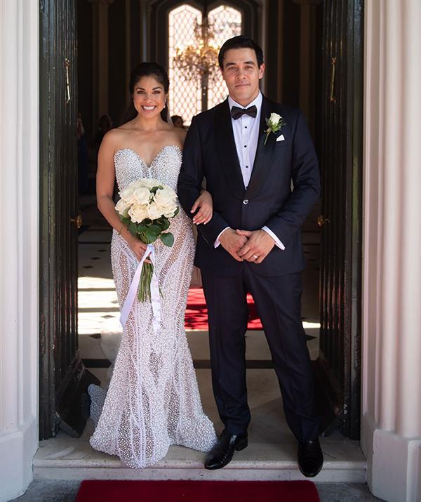 **Sarah Roberts and James Stewart**
<br><br>
In 2019, the *Home and Away* stars celebrated not one but two weddings. The first ceremony at Coogee in Sydney was a casual affair for the official signing of the papers.
<br><br>
Then in July, James and Sarah tied the knot in Luttrellstown Castle near Dublin – the same place David and Victoria Beckham were hitched.
<br><br>
In a beautiful intimate ceremony the couple were surrounded by 25 of their closest family and friends, including James' daughter Scout, as they said "I do".