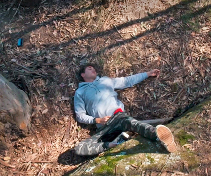Theo has fallen down a ravine on his way back to pull Ryder out from the grave.