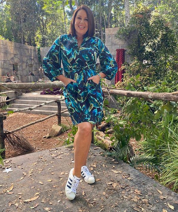 Julia showed off her toned legs in this Sacha Drake mini dress. To make the glam look slightly more jungle-appropriate, Julia added a pair of Adidas sneakers.