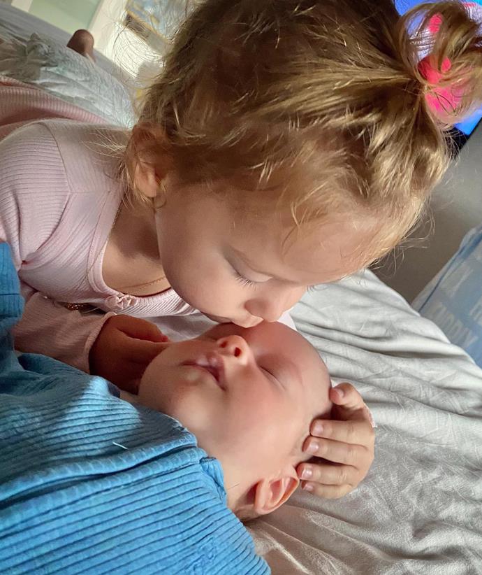 Jen couldn't resist snapping a photo of this tender moment between her children as Frankie gave Hendrix a gentle kiss on the forehead.