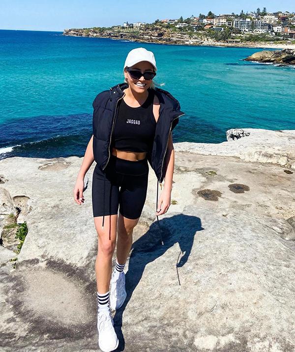 A Sydney girl at heart, it's no surprise Holly can make activewear look chic.
<br><br>
The reality star wore this set by Bec Judd's athleisure brand Jaggad, with her favourite Velvet Canyon sunglasses.