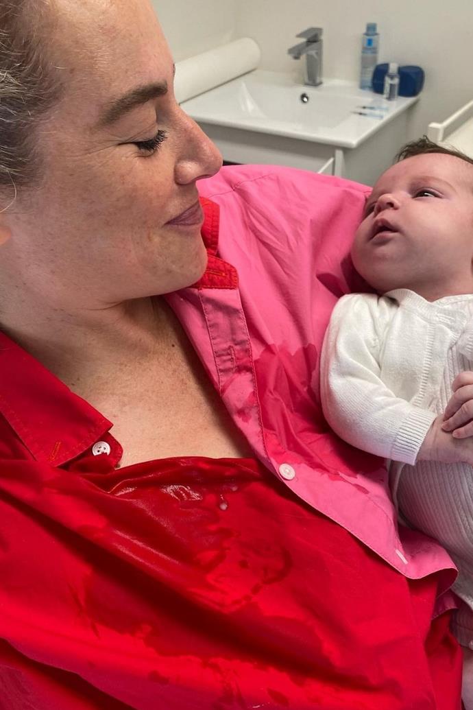Between balancing a newborn and a baby, Ash tried to find some time for injectables to feel and look refreshed, but Claudette had other plans and threw up on her, but what mum hasn't been there in one way or another? 
<br><br>
"Thinking I could treat myself to some Botox and Mum simultaneously. Quick reality check from Claudette, as she projectile vomits all over me mid treatment! How good! Special thanks to nurse injector (and photographer) Nuala for capturing the moment. 🍾," she hilariously wrote.
