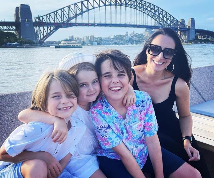 He captioned this shot, "My four hearts. I am so bloody lucky #billyandbetty #leo #family #sydney." And his colleague Belinda Russel aptly commented, "You sure are! Maybe you should change your handle to "davidluckiest" ? 😉."