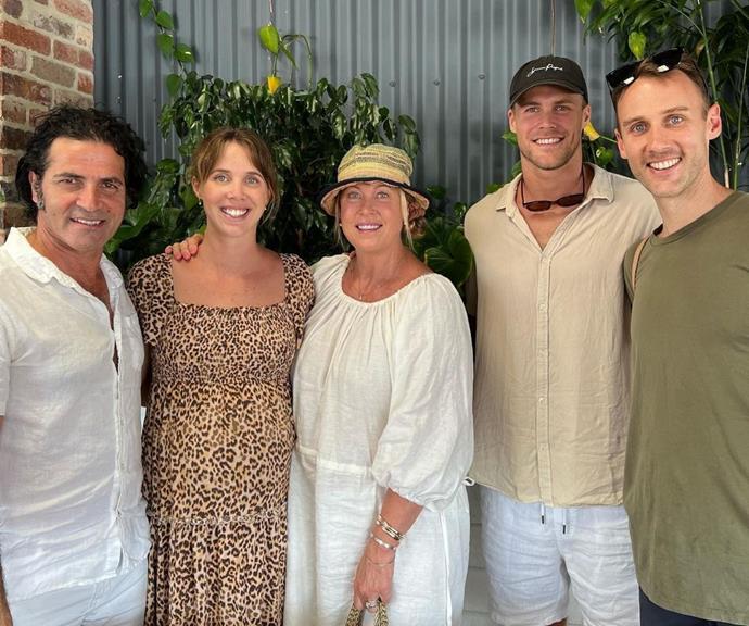 To celebrate Lisa's 60th birthday, the family got together for a private function after her big surprise party. 
<br><br>
"Birthday lunch with my beautiful family, but no birthday baby… playing the waiting game now, any day 🥰," wrote Lisa alongside this shot from the the outing.