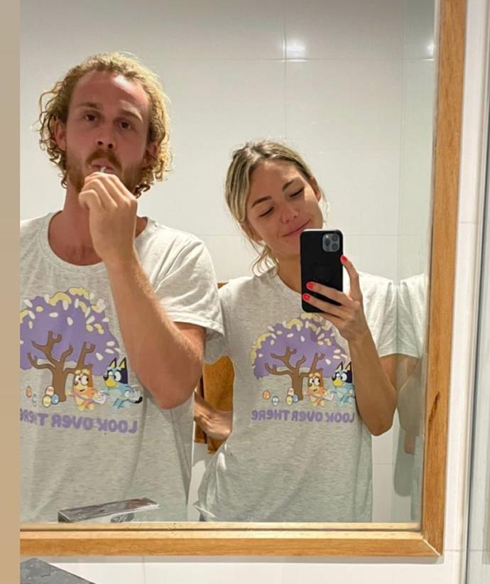 Couples who brush their teeth together, stay together! [Sam](https://www.nowtolove.com.au/celebrity/home-and-away/sam-frost-book-believe-mental-health-70342|target="_blank") shared this sweet snap of her and Jordie wearing matching shirts on Easter. 