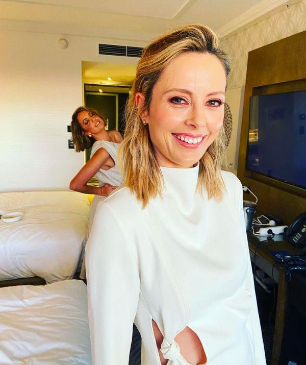The *Today Show's* Allison Langdon looked the picture of elegance as she and colleague Brooke Boney shared their final glam in their hotel room before the big night.
<br><br>
"Just trying to get a nice pic and look who photobombs @brookeboney practising her Logies poses!"