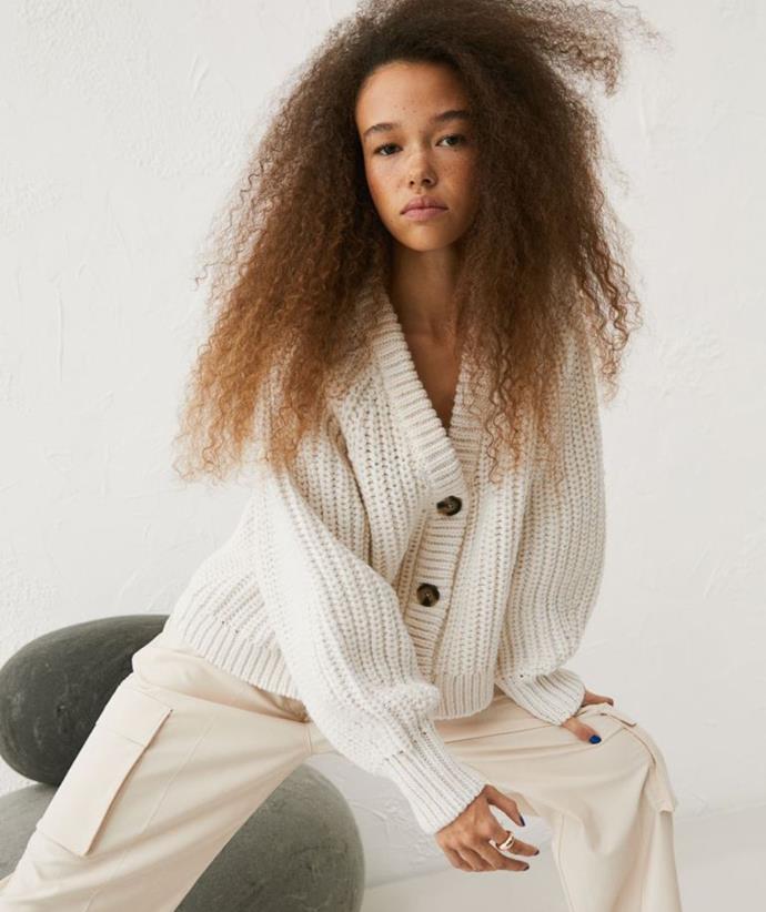 **Rib knit cardigan in cream, $49.99 at [H&M](https://www2.hm.com/en_au/productpage.0992260001.html|target="_blank"|rel="nofollow")** <br><br>
Every wardrobe needs a chunky cardigan like this cream number by H&M. Featuring a deep v-neck and buttons down the front, it's a timeless piece that will be on heavy rotation this season. 
<br><br>
**[SHOP NOW](https://www2.hm.com/en_au/productpage.0992260001.html|target="_blank"|rel="nofollow")**