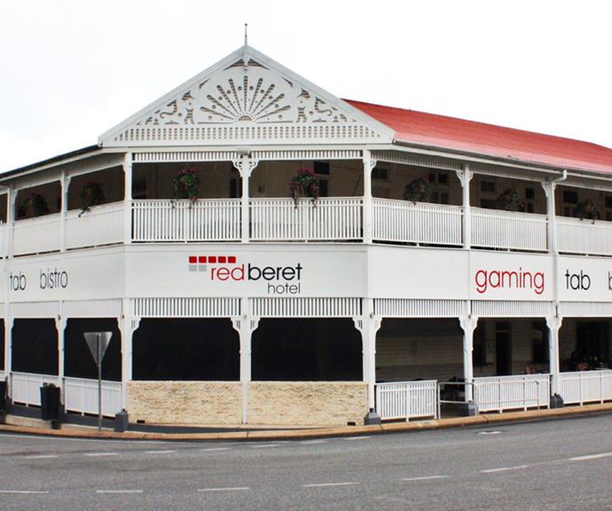 Redlynch红色贝雷帽是一个大型的酒吧,昆士兰北部凯恩斯,OneCoin招募新投资者举行了研讨会。