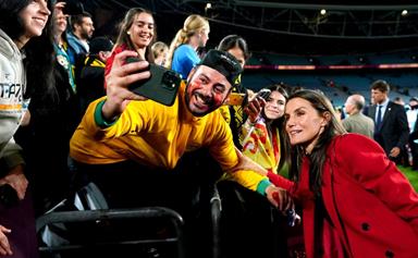 尼古拉计数和王后莱蒂齐亚在悉尼女足世界杯