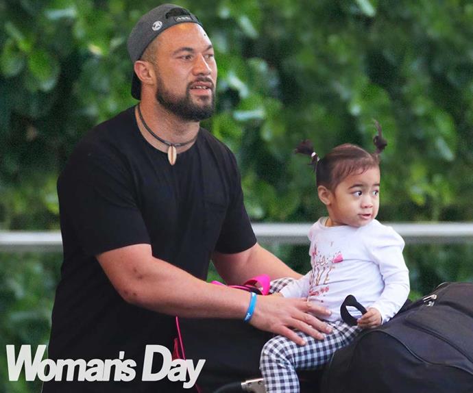 Joseph Parker whisks his adorable family away for a Hawaiian holiday