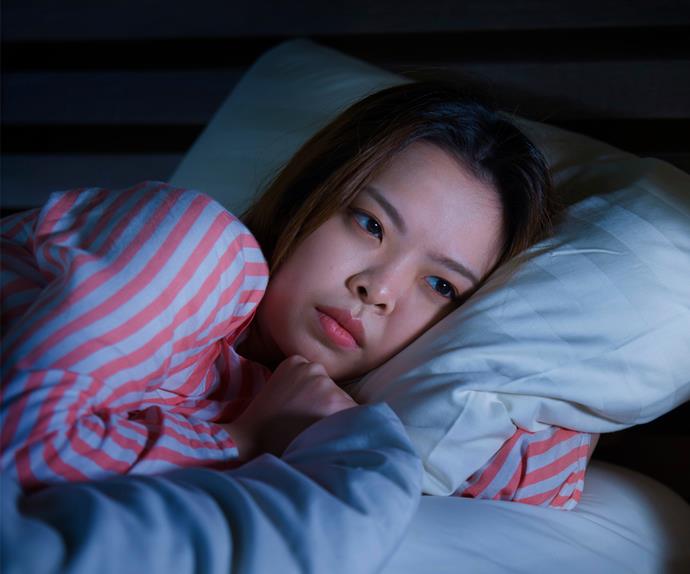 Young asian woman can't sleep insomnia