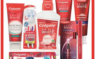 Win the Ultimate Teeth Whitening Prize Pack thanks to Colgate Optic White