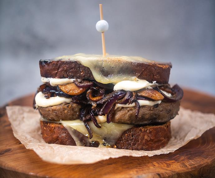 Cheesy burger melt with mushrooms