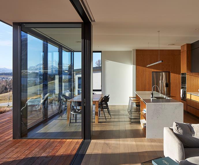 This Wānaka home has full height sliding doors to maximise the expansive views