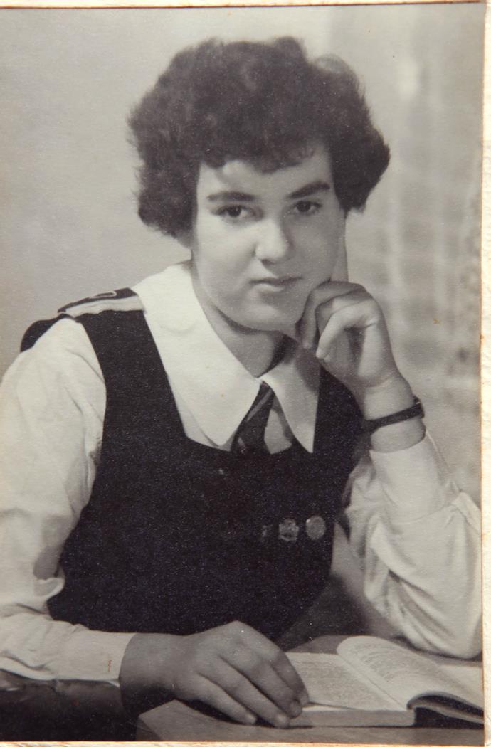 Ann (photographiée en 1944) était préfète en chef et dux de son école.