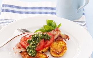 Croissant french toast with bacon, tomato and pesto