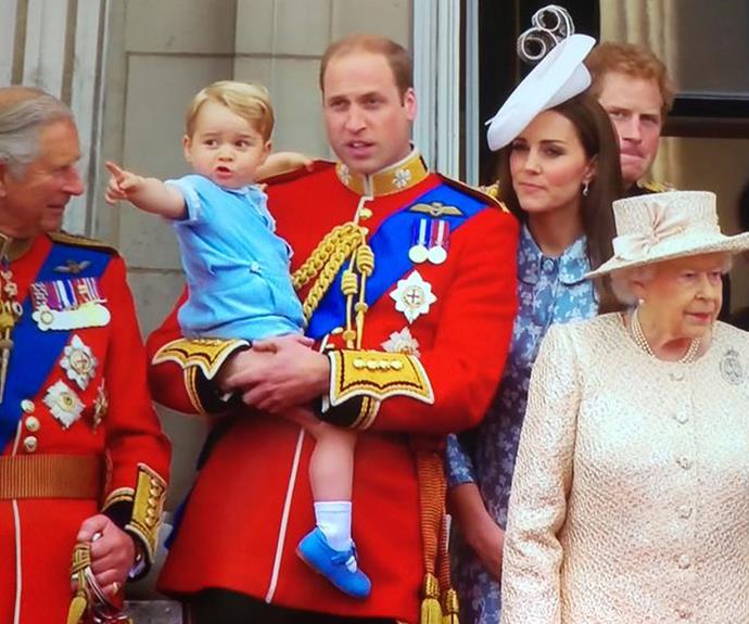 Prince George makes his first balcony appearance and he is TOO cute!
