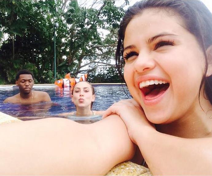 Selena Gomez has a huge smile on her dial. Nothing beats a pool-side selfie.