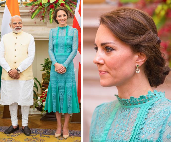 Looking exquisite, the 34-year-old turned heads in a this aquamarine-coloured Alice Temperley design worth over $AUD1400 (£800).