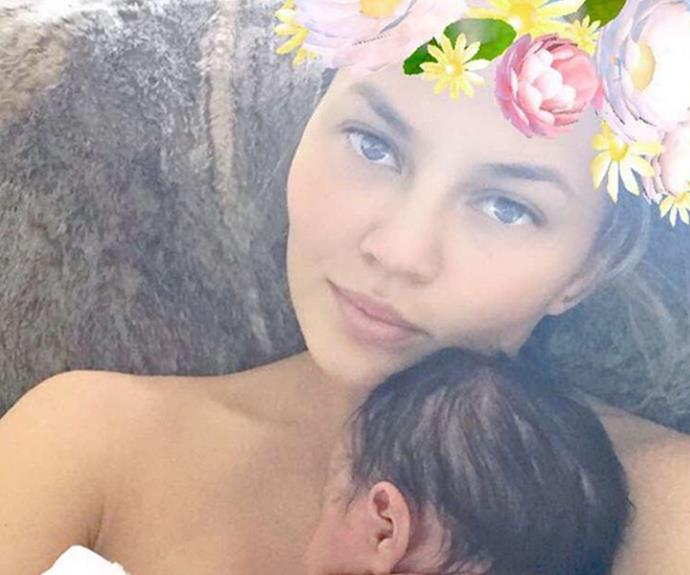 After the birth of her first baby girl, Luna, Chrissy Teigen posted this Snapchat-filtered photo showing off her pregnancy glow.