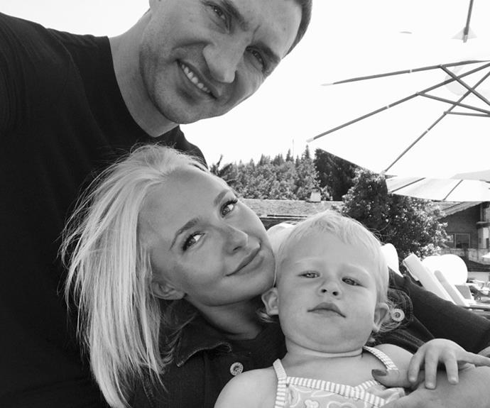 Shutting down rumours! Hayden shared a sweet snap of her family on Twitter.