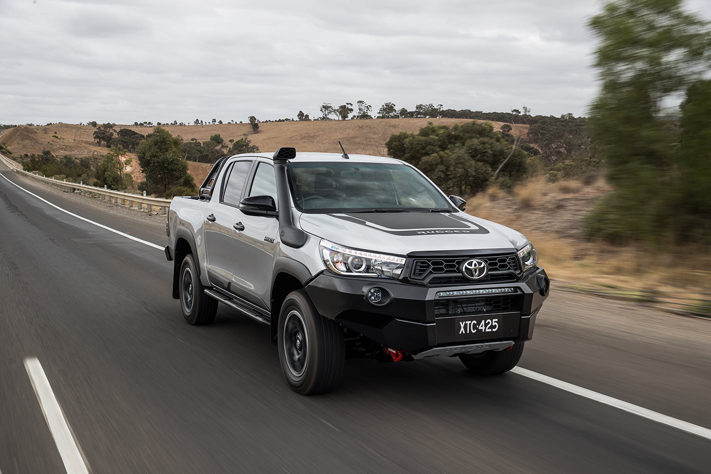 Toyota HiLux 2019 Review, Price & Features | Australia