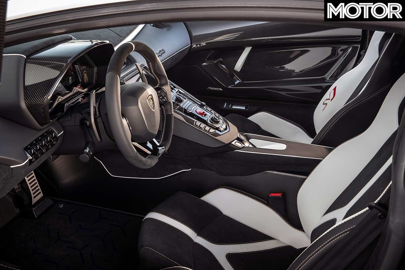 2018 Lamborghini Aventador SVJ performance review | MOTOR ...